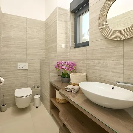Luxury Natali With Pool Terrace And Sea View Apartment *